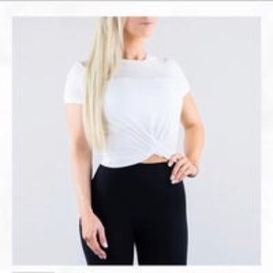 Buffbunny Knotty Top - white